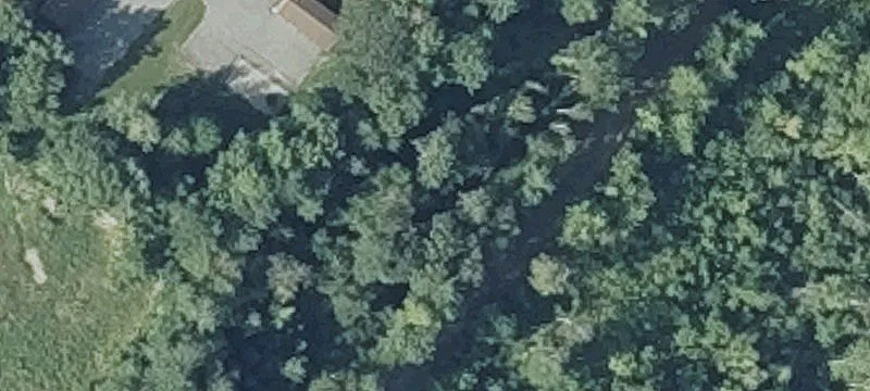 325 Kennedy Memorial Dr