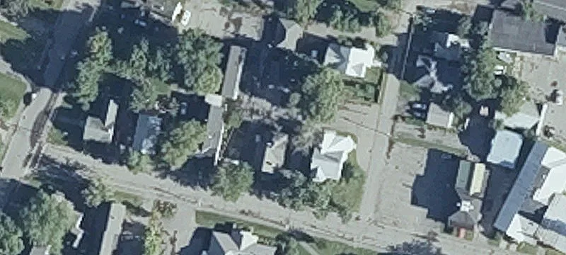 11 Park St