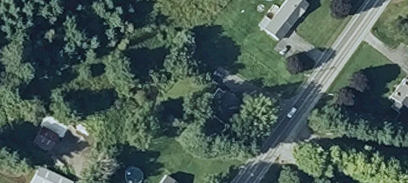 439 Riv Rd