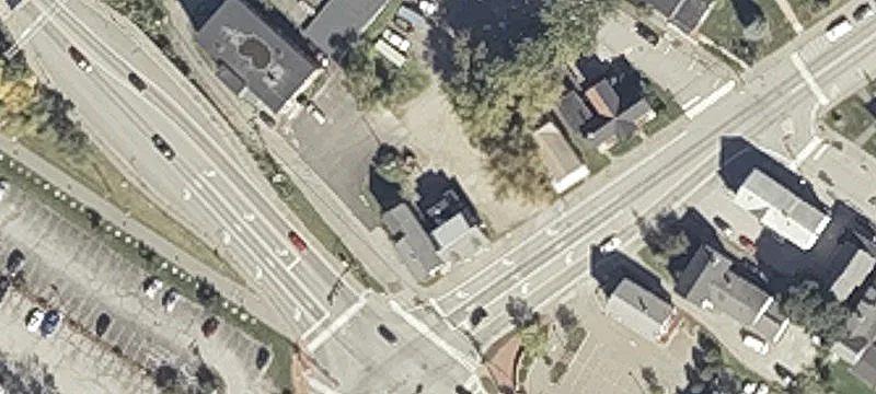 14 Main St