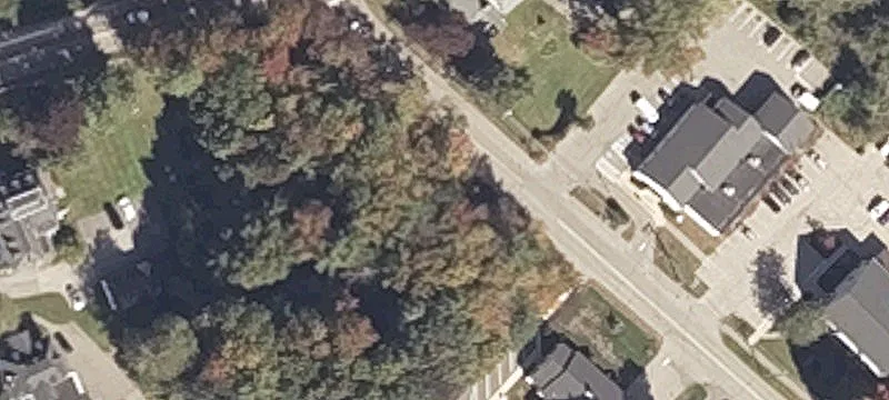 15 Woodbridge Rd