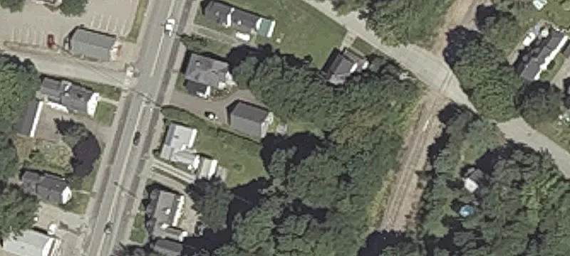470 Main St