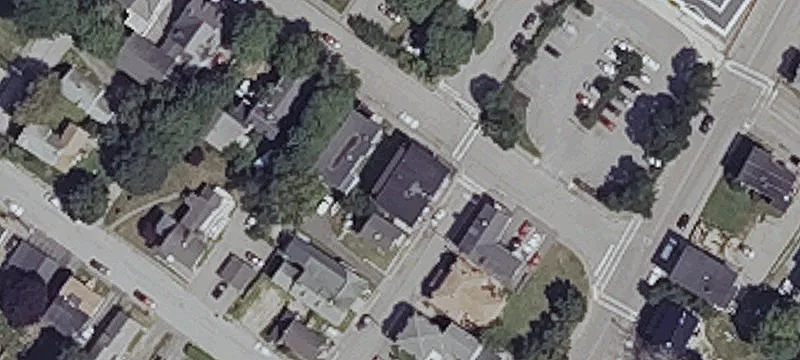 80 Birch St