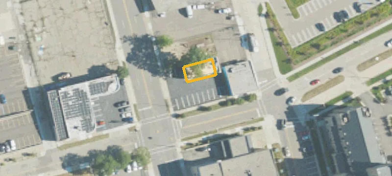 110 Perry St