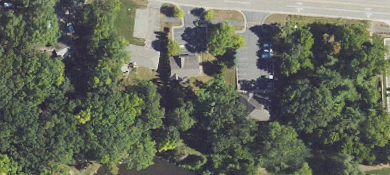 95 Indianwood Rd