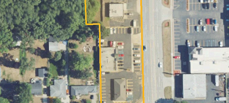 46271 Van Dyke Ave