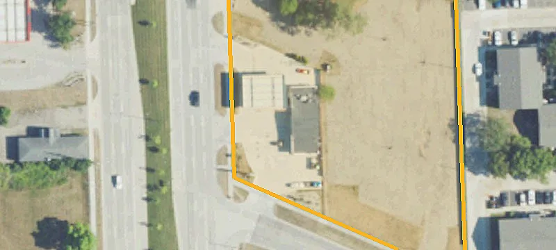 39600 Van Dyke Ave