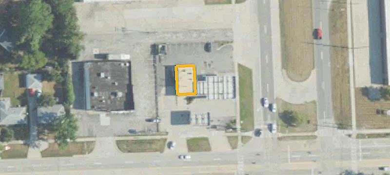 31015 Stephenson Hwy