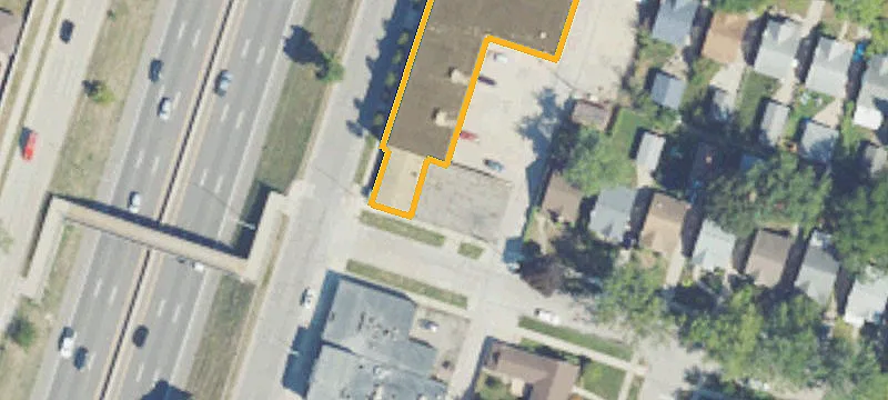 20204 Harper Ave