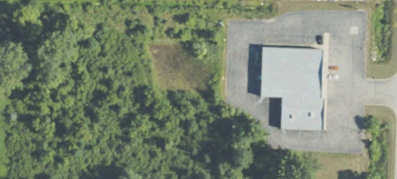3851 Huron Rd