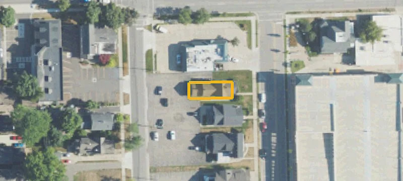 429 Walnut Blvd