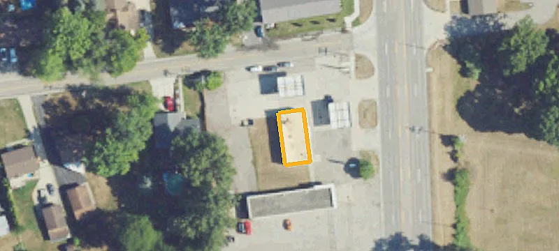 44089 Van Dyke Ave