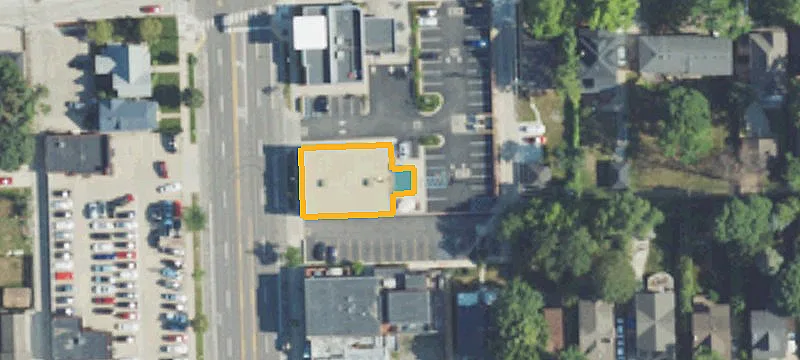 520 Main St