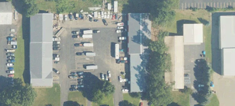 939 Industrial Pkwy