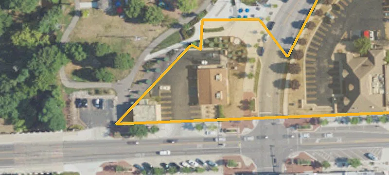3279 Auburn Rd