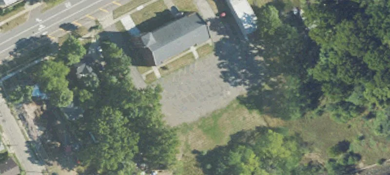 156 University Dr