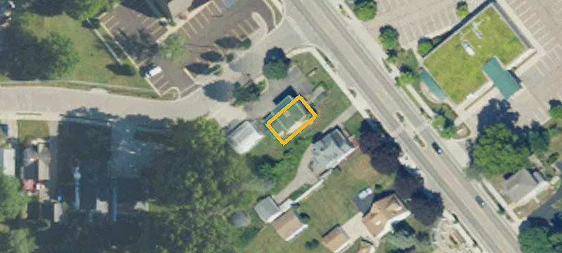 2111 Cedar St