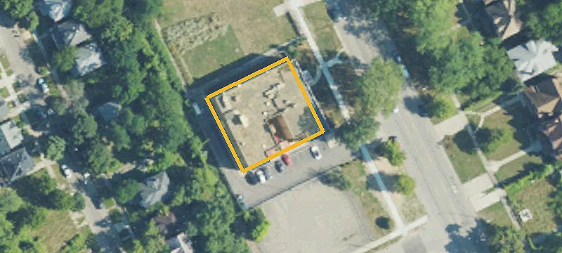 695 Grand Blvd