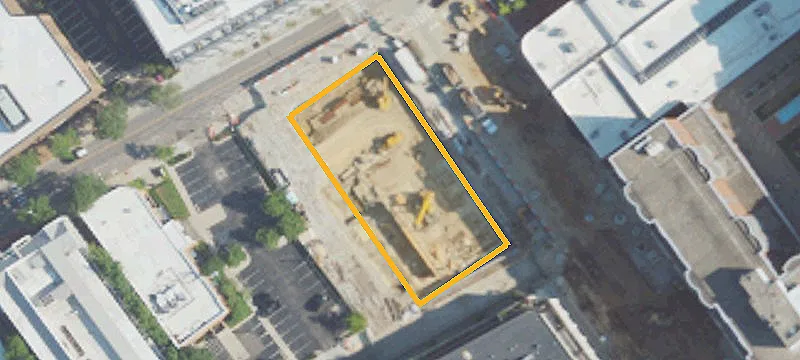 300 Old Woodward Ave