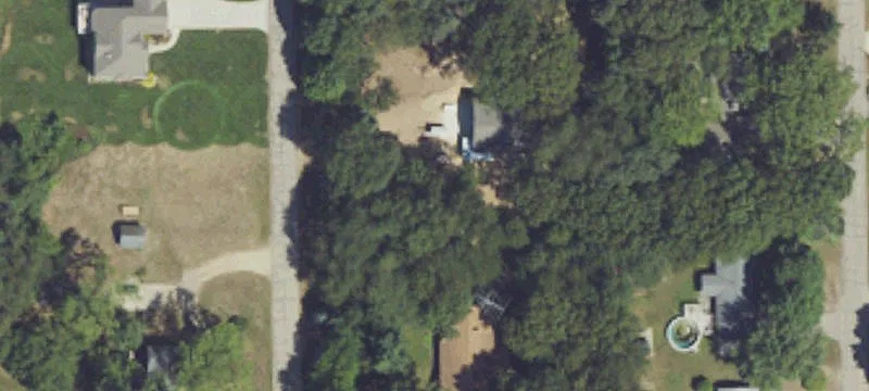 2442 Meadowcreek Ln