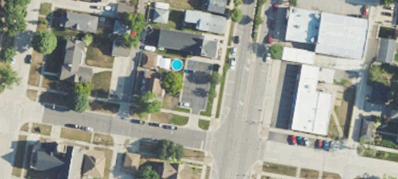 2476 Jefferson Ave