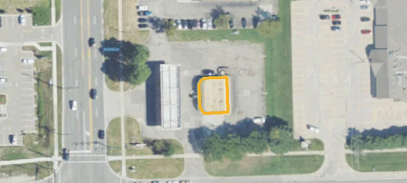 41050 Garfield Rd