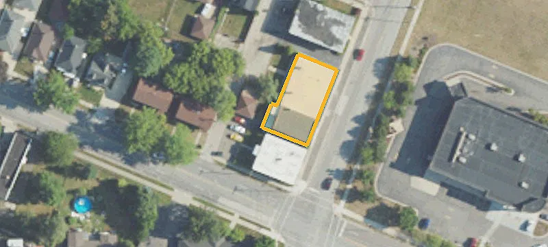 2428 Ft Park Blvd