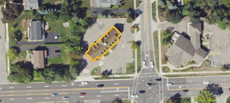 2500 Maple Rd