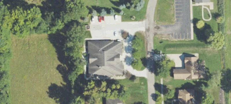 68453 Stoecker Ln