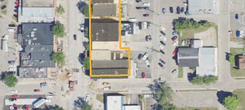 125 Main St