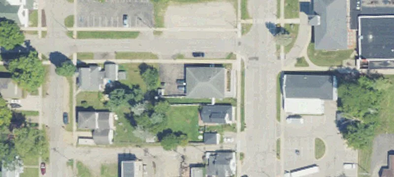 127 Main St
