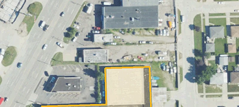 28440 Groesbeck Hwy