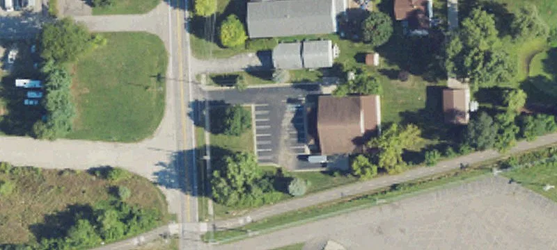 900 Ladd Rd