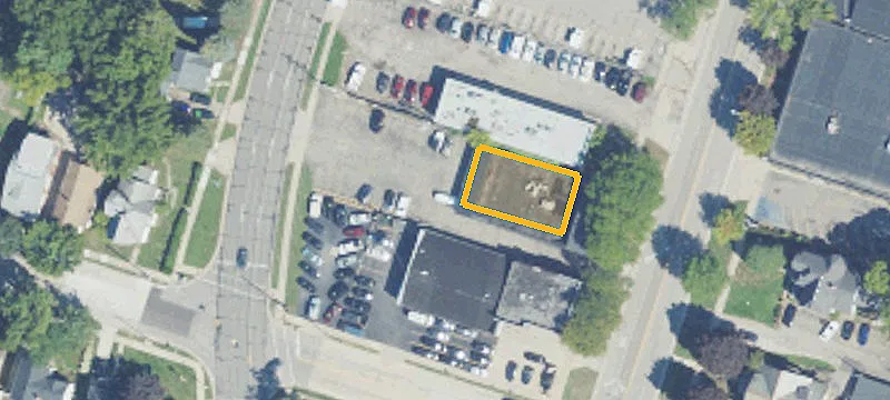 198 Main St