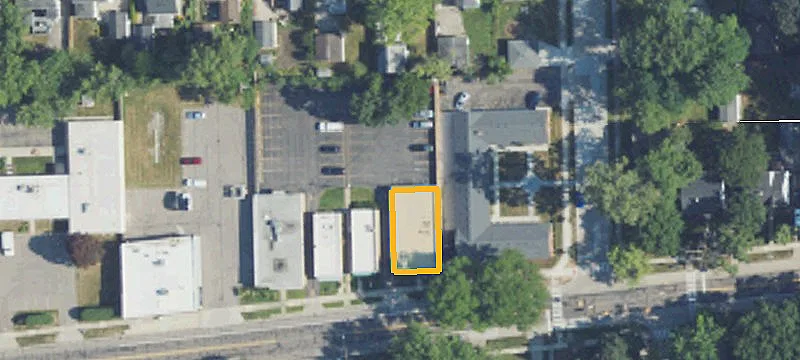 1112 Catalpa Dr