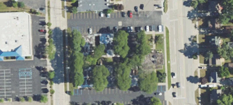 23011 Orch Lk Rd