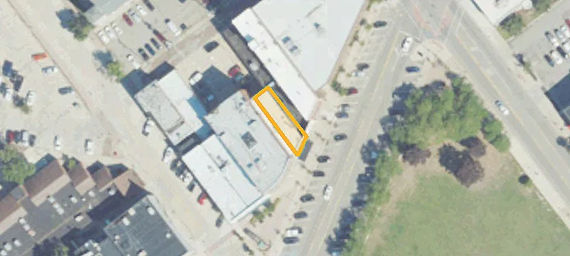 77 Main St