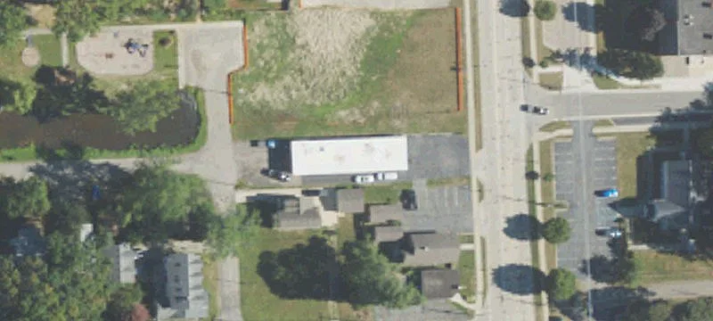 2080 Cass Lk Rd