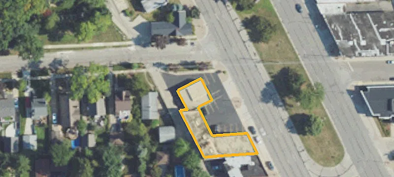 23539 Woodward Ave