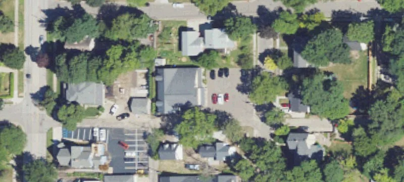 255 Bailey St