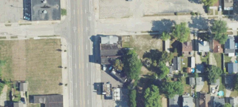 23150 Van Dyke Ave