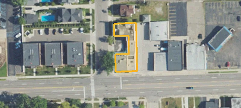 832 11th Mile Rd, Unit 832