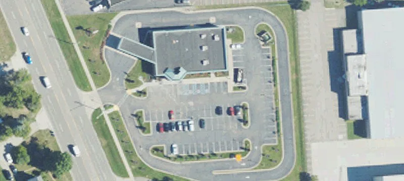 34200 Utica Rd