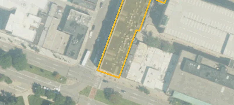 301 Grand Riv Ave, Unit 2