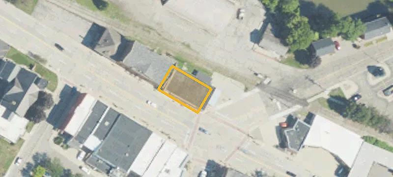 102 Adrian St