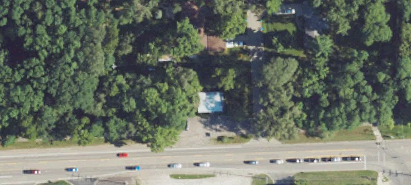 3060 Commerce Rd