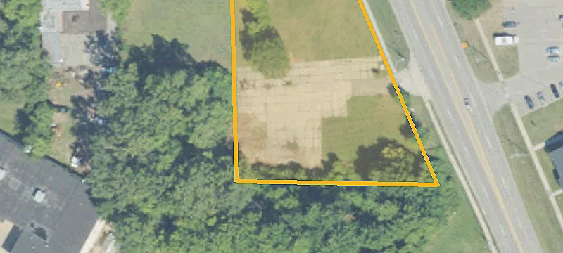30901 Utica Rd