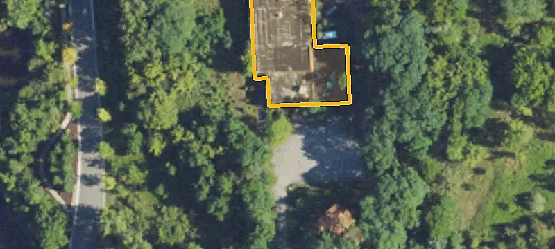 43700 12th Mile Rd