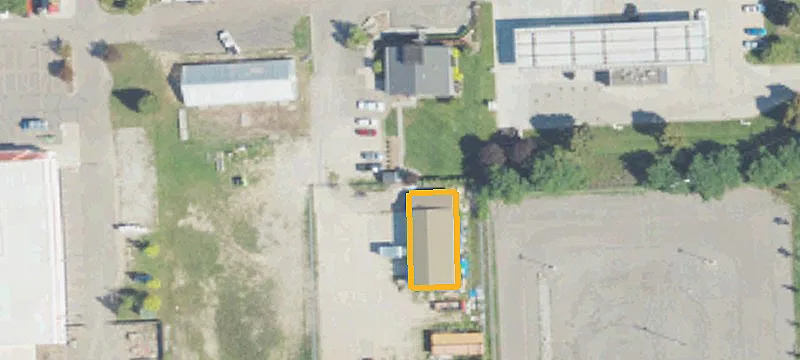 3365 Highland Rd