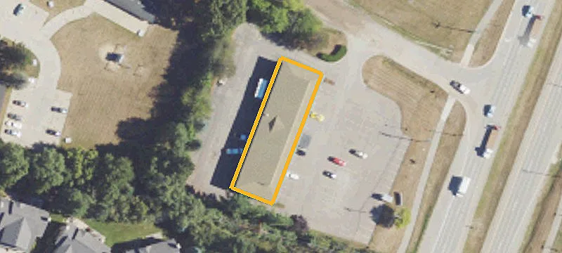 1520 Lapeer Rd